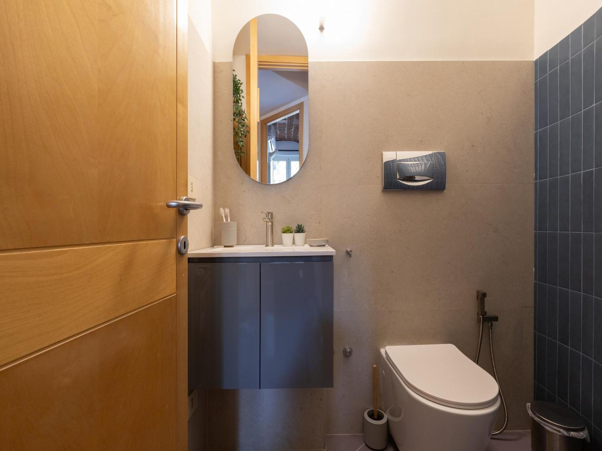 The Best Rent - Two-Bedroom Apartment With Terrace Near Trevi Fountain روما المظهر الخارجي الصورة