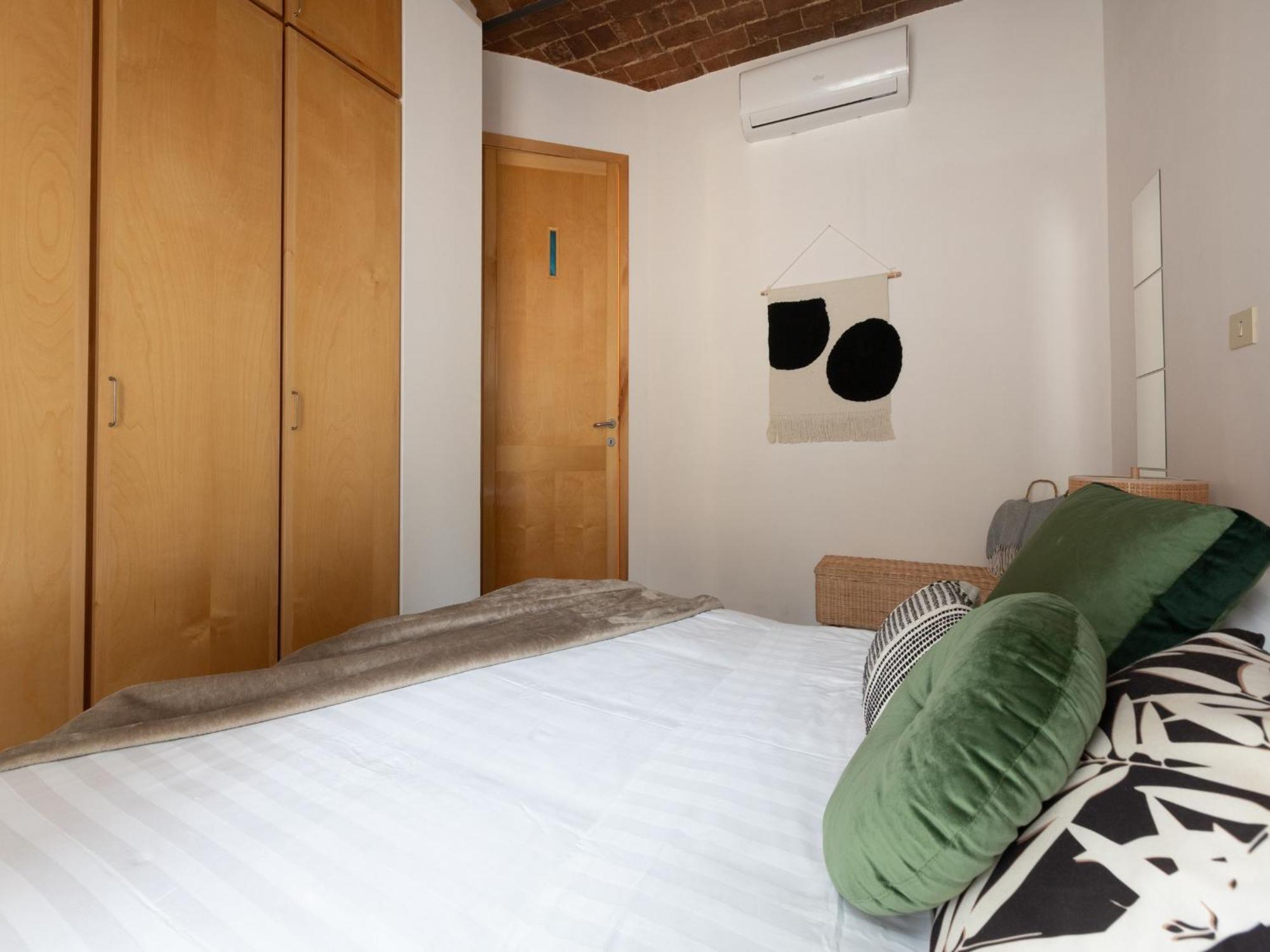 The Best Rent - Two-Bedroom Apartment With Terrace Near Trevi Fountain روما المظهر الخارجي الصورة